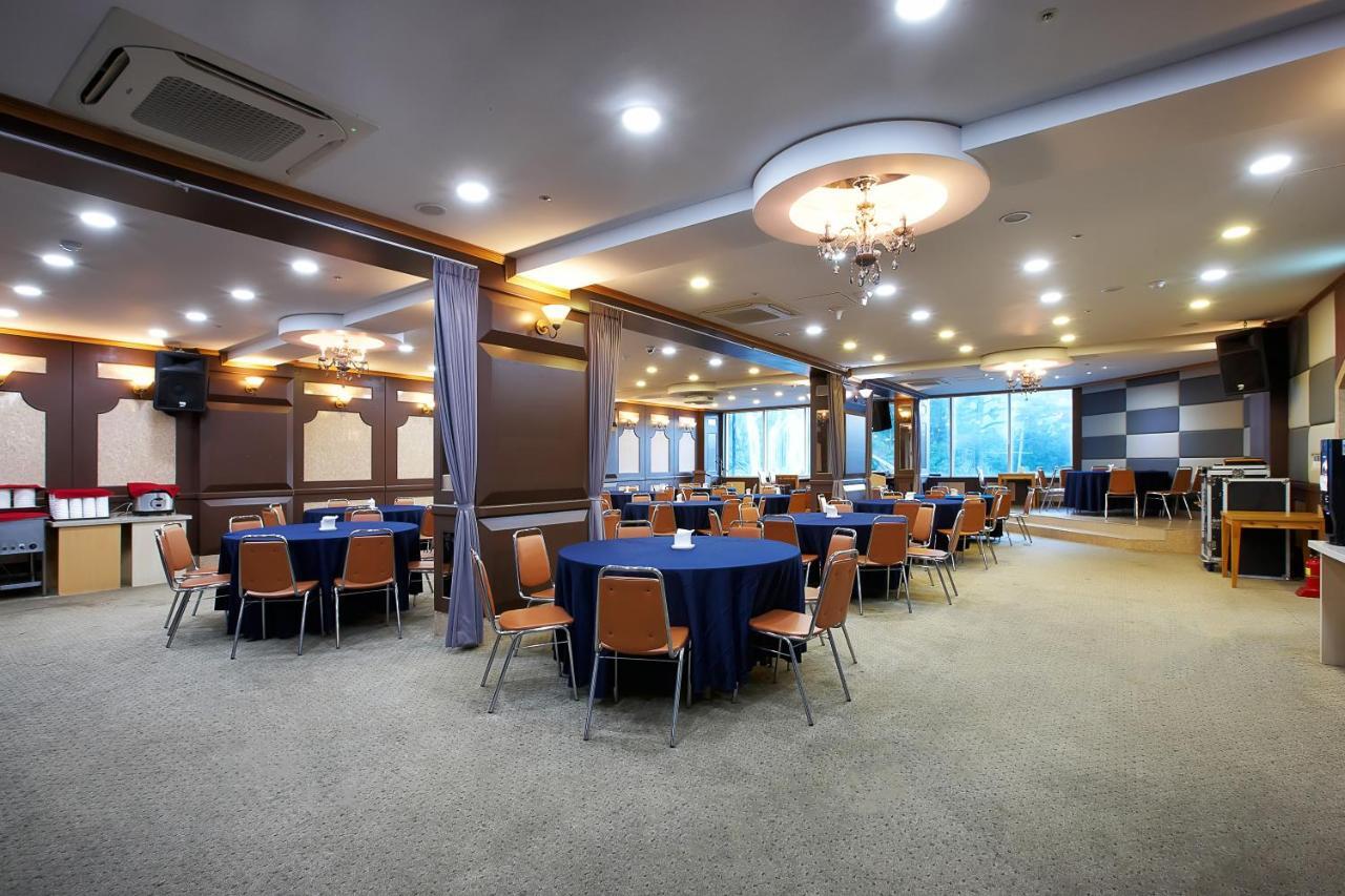 Dome Hotel Geoje Bagian luar foto